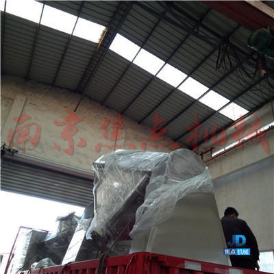 方錐混合機(jī)和三維混合機(jī)發(fā)貨，藥廠(chǎng)專(zhuān)用
